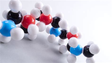 Odkryto nowy typ wiązania chemicznego Geekweek w INTERIA PL