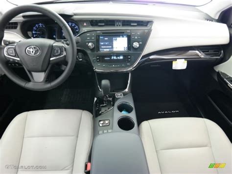 2015 Toyota Avalon Xle Touring Dashboard Photos