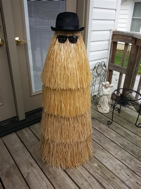 Cousin It Tomato Cage And Grass Skirts From The Dollar Store Happy Halloween Pinterest