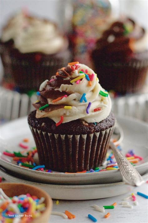 Easy Homemade Sprinkles Cupcakes: Can You Freeze Them?