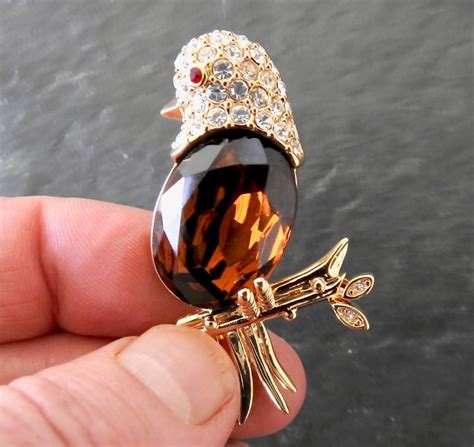 Joan Rivers Bird Brooch Root Beer Glass Cabochon Jelly Belly Drop