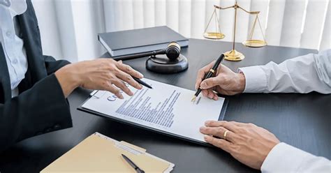 ¿Cómo es la constitucion legal de una empresa?