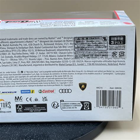 Yahoo オークション 1 64 Hot Wheels プレミアム Track Day 4台セッ