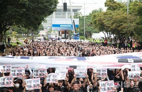 ‘교권보호 4법 이번주 국회 통과할 듯 ‘교권 회복에 교육계 주목