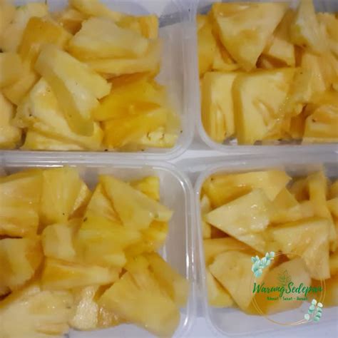 Jual Aneka Buah Potong Segar Nanas Honie Sunpride Mangga Harumanis