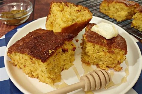 Easy Air Fryer Jiffy Cornbread Recipe Without A Pan Dinners Done Quick