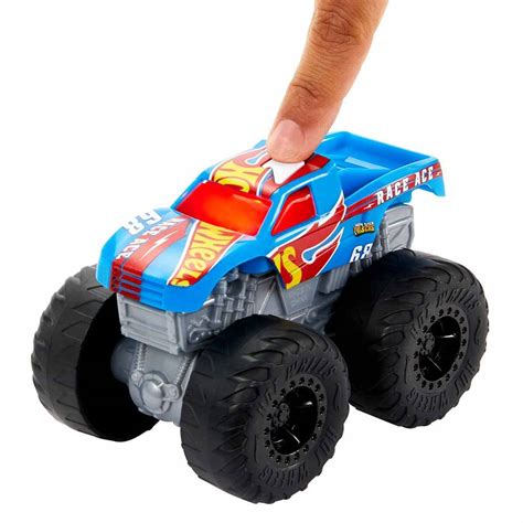 Hot Wheels Monster Trucks Kükreyen Arabalar Serisi HDX Gunkster