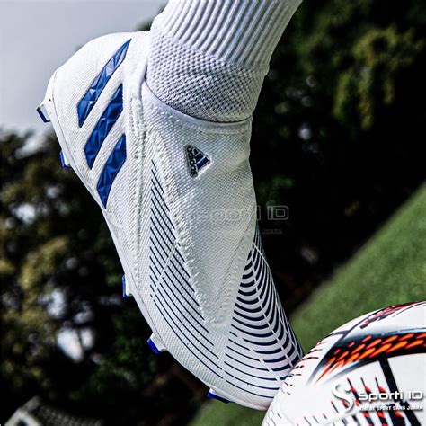 Jual Sepatu Bola Adidas Predator Edge 3 LL FG White Blue GW2277