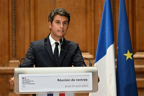 Gabriel Attal Annonce L Interdiction Du Port Des Abayas L Cole