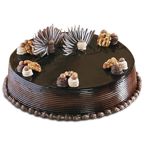 Dutch Chocolate Cake – Trichy Cake Shop