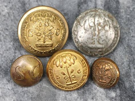 Pre Civil War South Carolina Buttons Apr 10 2023 Alderfer Auction