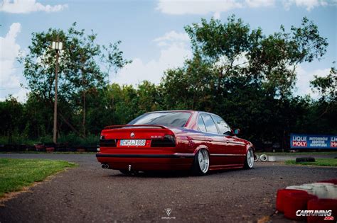 Slammed Bmw 525i E34 Rear