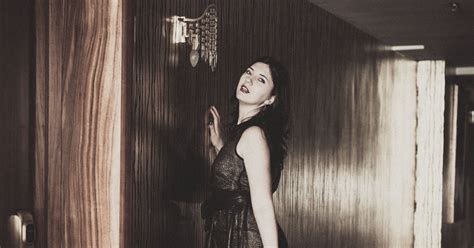 Fashion Tights Skirt Dress Heels My Amateur Perfect Legs Model Eleonora