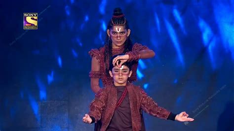 Sanchit And Vartika S Blockblaster Dance Performance Super Dancer