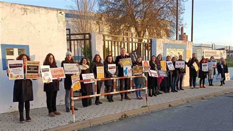 Odemira Professores de São Teotónio continuam hoje em greve