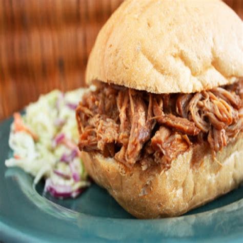 Paula Deen S Pulled Pork Sandwich