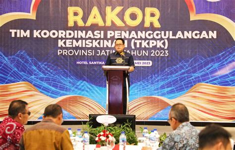 Buka Rakor Tkpk Provinsi Jatim Sekda Adhy Optimis Kemiskinan Di