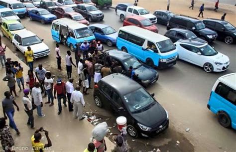 Tribunal De Luanda Condena 67 Taxistas Por Desacato A Autoridade E