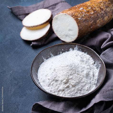 Yucca Yuca Cassava Manioca Mandioca Flour Stock Foto Adobe Stock