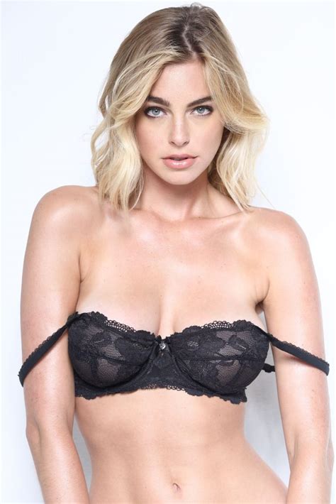 Elizabeth Turner Nude Sexy Photos Thefappening Hot Sex Picture