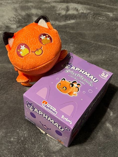 Rare Aphmau Meemeows Plush Claires Exclusive Box Litter Clownfish