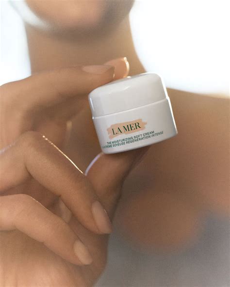 Give Your Skin A Revitalizing Boost With The New La Mer Moisturizing