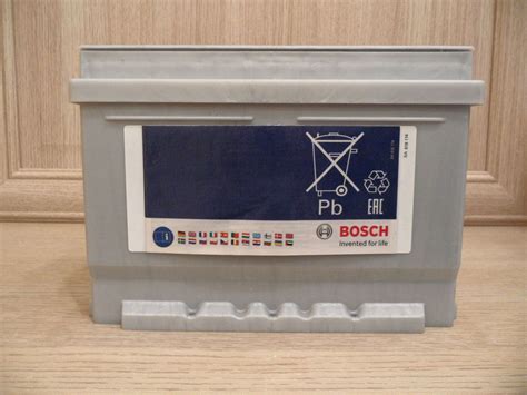 Аккумулятор BOSCH S5 004 Silver Plus 561 400 060 обратная полярность 61 ...