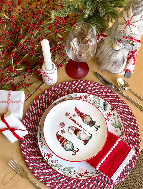 Rustic Christmas Table Ideas - Be Brave and Bloom