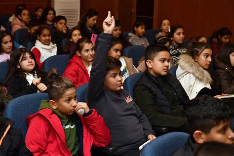 Mersin Edebiyat Festivali 2 Gününde De Dolu Dolu Geçti Mersin