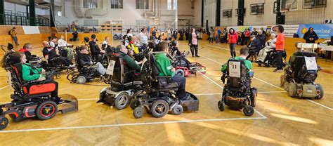 Coole Szenen beim E Rolli Fußball Frühlingsturnier im VIVA