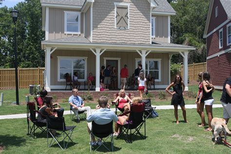 Apartment Photo Gallery Of The Retreat at Columbia