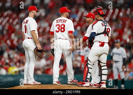 St Louis Cardinals Manager Oliver Marmol 37 Warms Up Before A