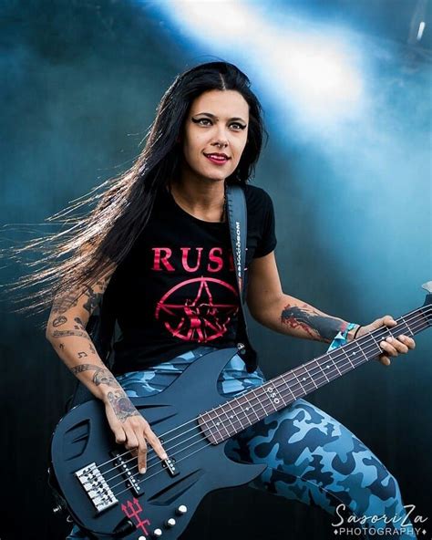 Sasoriza Concert Music Photographer Fernanda Lira Of Nervosa At