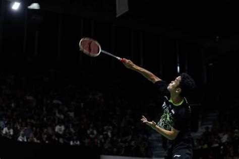 Pengertian Dan Cara Lob Bulu Tangkis Yang Benar Greatminton