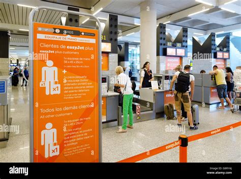 Easyjet Baggage Drop Off Iucn Water