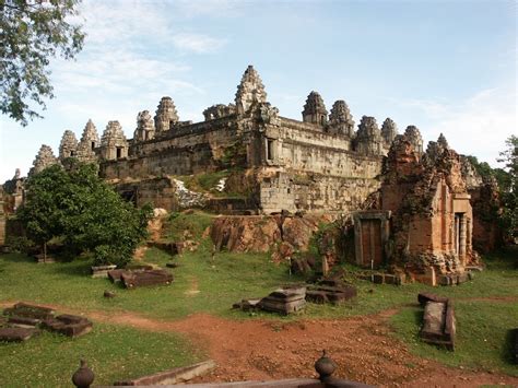 Phnom Bakheng Temple Cambodia Photos Best Things To Do Tours