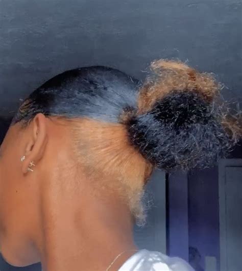 Honey Blonde Peek A Boo Natural Hair Styles Easy Blonde Brown Hair Color Hot Hair Styles