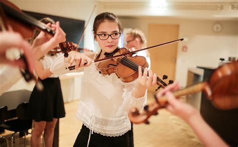 Spitzenklasse Der Folkwang Musikschule Spielt In Der Philharmonie