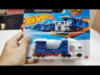 Hot Wheels Track Fleet Ultra Magnus In Hand Images Transformers News TFW
