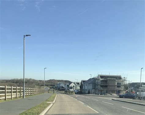 New Houses At Carluddon Paul Barnett Cc By Sa Geograph Britain