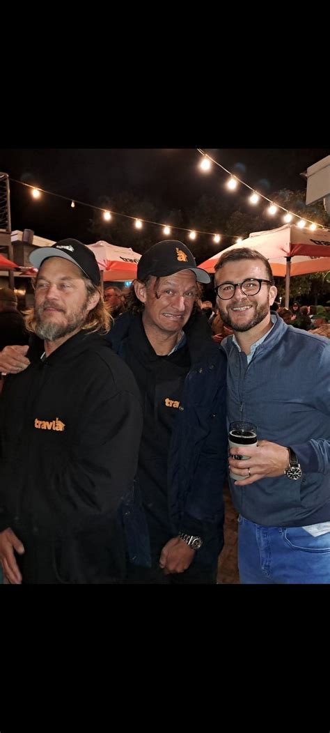 Travis Fimmel Y Amigos Ragnar Lothbrok Travis Fimmel Campbell