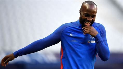 Transfert Avort De Lassana Diarra Charleroi Le Monde Du Foot En