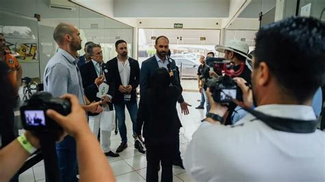 Eduardo Bolsonaro fez 125 reuniões ultradireita nas Américas