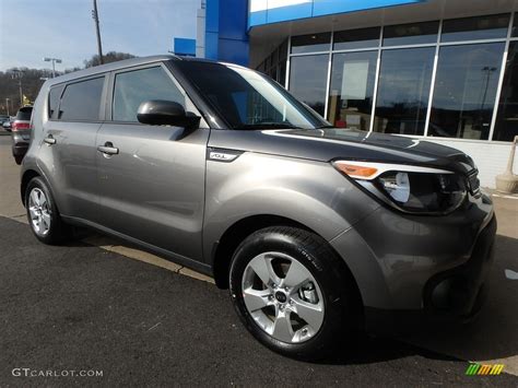 2018 Titanium Gray Kia Soul 126607401 Photo 10 Car