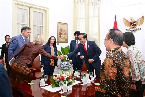 Foto Terima Presiden Bank Dunia Presiden Jokowi Bahas Reformasi