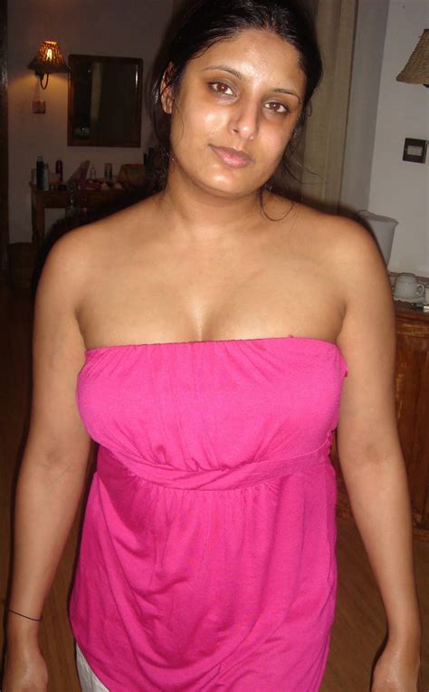 Bengali Celebrity Hot Models And Seductive Girl Hot Desi Girls And