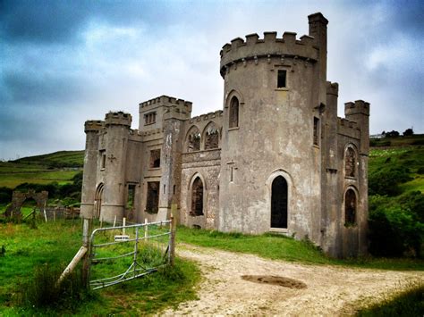 Clifden Castle: County Galway | Ireland Travel Kit