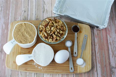 How To Make Chewy Walnut Squares