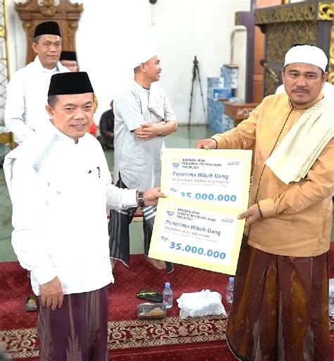 Safari Ramadhan Ke Bungo Gubernur Al Haris Serahkan Bantuan Rp 270