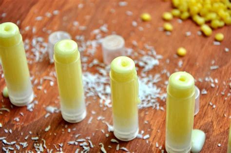 Coconut Oil Lip Balm Recipe DIY Organic Beauty Recipes